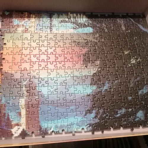 Clementoni puzzle 1000 pieces like new
