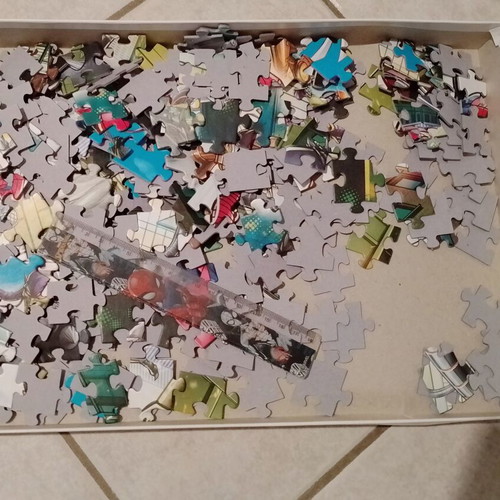 Spiderman & Heroes Puzzle 300 Pieces used with Marvel ruler