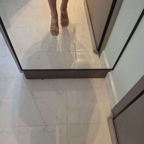 Sandal nude-beige with low heel, new, soft straps