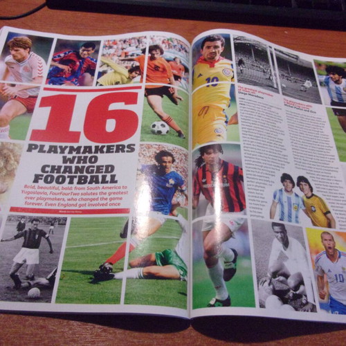 Four Four Two October 2010 Playmakers Special like new, for PAOK fans