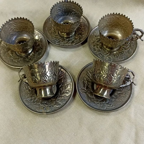 Bronze coffee set used, 5 cups with 5 saucers, silver-plated tray