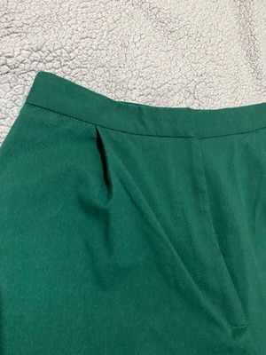 Παντελόνι Zara πράσινο σαν καινούργιο, φαρδιά γραμμή