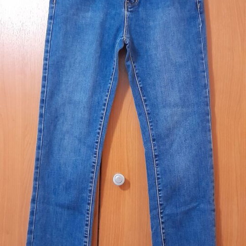 Jeans straight leg medium size like new, blue