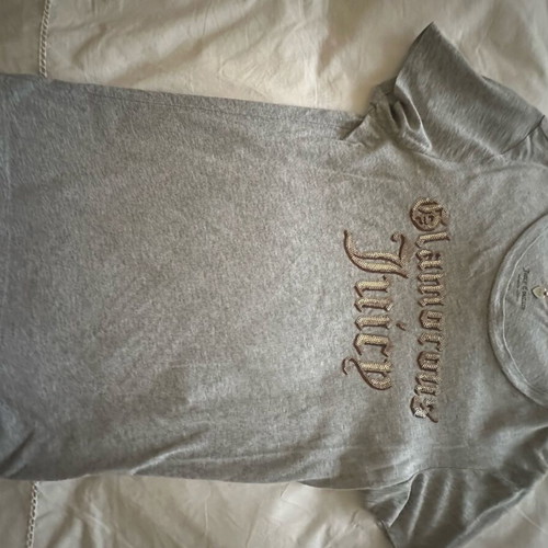Juicy Couture gray short-sleeve t-shirt used with sequins