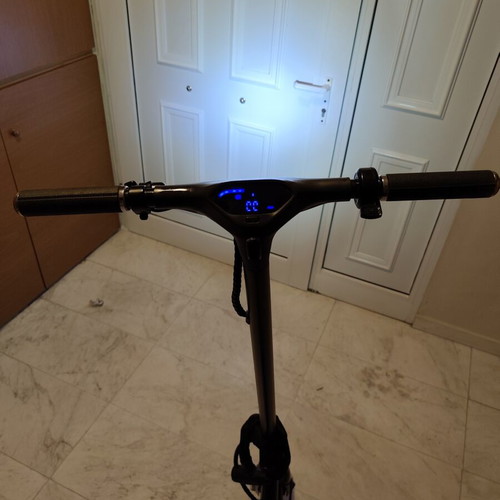 Electric scooter with chain gift