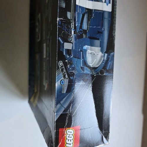 Lego Technic 2022 Ford GT 42154 new, 1466 pieces