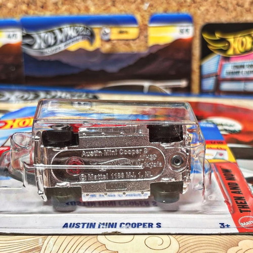 Hot Wheels Austin Mini Cooper S toy car