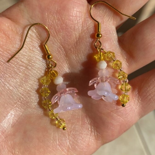 Handmade necklace and earrings set in pink-yellow shades inspired by Barbie Rapunzel
