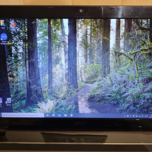 Acer Aspire 5750 laptop i5-2410M 8GB RAM 120GB SSD Windows 10 LTSC IoT