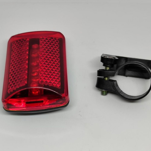 Bicycle LED Rear Light like new with Mount and 5 High Brightness LEDs