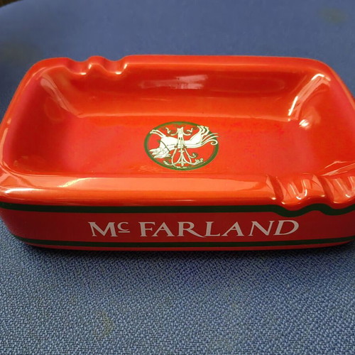 Mc Farland promotional ashtray like new, 12cm x 18cm