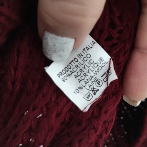 Pullover with bows like new, sizes S-M