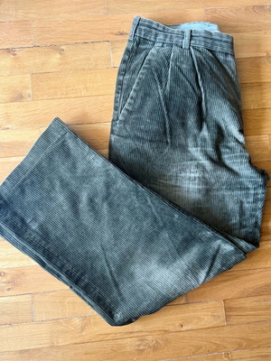 Rip low-rise pants used, green, sizes M and L