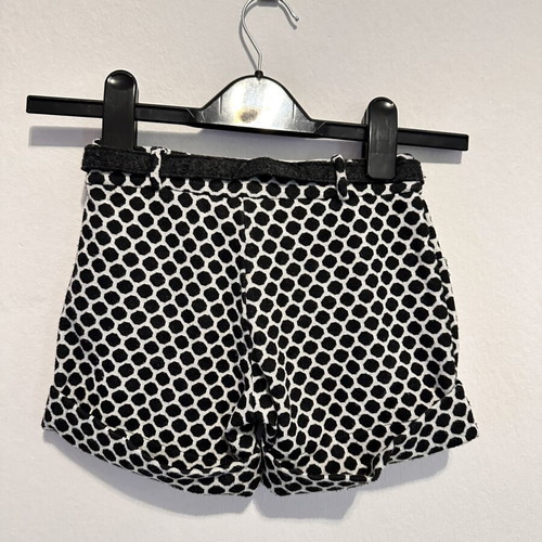 Children's black and white shorts with belt and flower, age 2-4