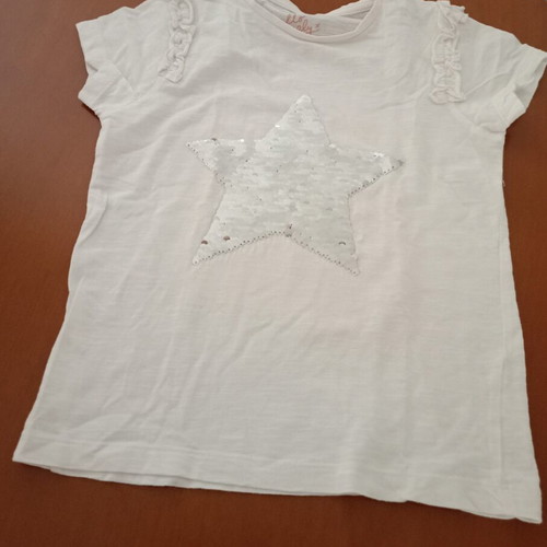 Mothercare Girls' T-shirt with Color-Changing Sequin Star like new, ages 7-9