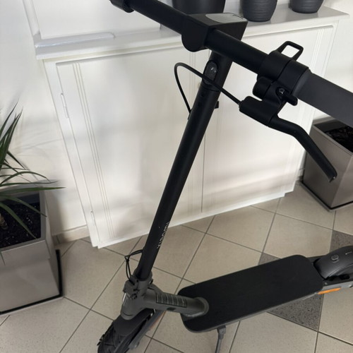 Xiaomi Scooter 4 Ultra electric scooter