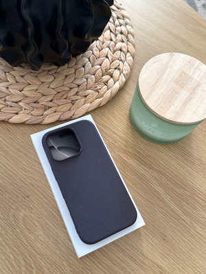 Θήκη TechWoven MagSafe για iPhone 16 Pro σαν καινούργιο