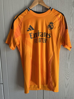 Adidas Real Madrid Jersey size L like new