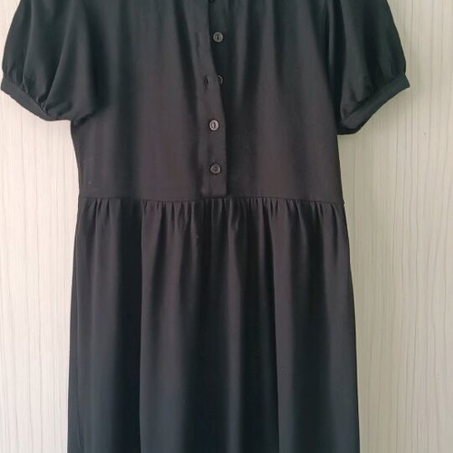Vila black slim knee-length dress like new, size XS, S