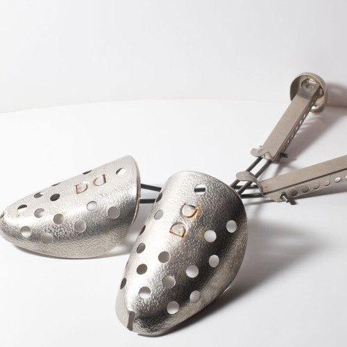 Adjustable Metal Shoe Trees vintage, used, women's and children's sizes