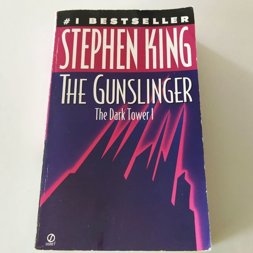 The Dark Tower I: The Gunslinger Stephen King used, softcover