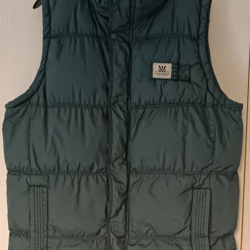 Funky Buddha sleeveless jacket green, like new, without hood