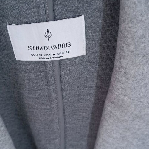 Stradivarius gray coat like new, size M