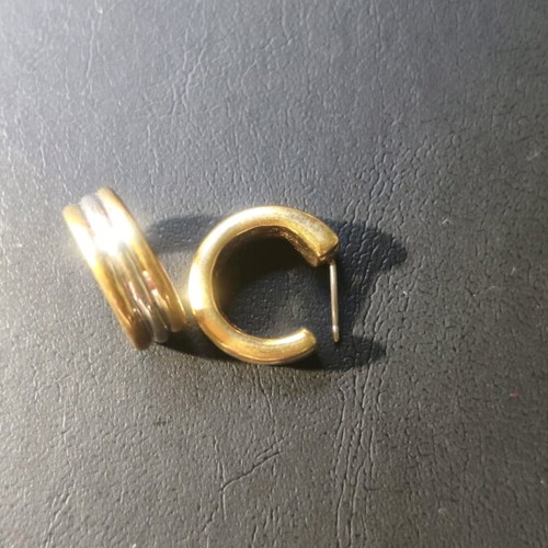 Gold-plated earrings like new, gold color