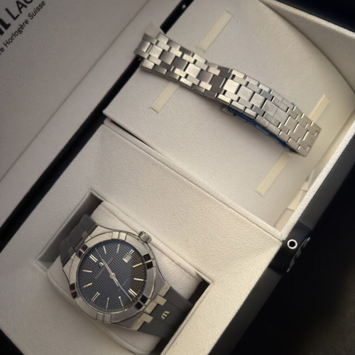 Maurice Lacroix Aikon Automatic Date 42 mm watch like new