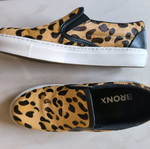 Γυναικεία slip on παπούτσια Bronx σαν καινούργια, μέγεθος 40, λεοπάρ