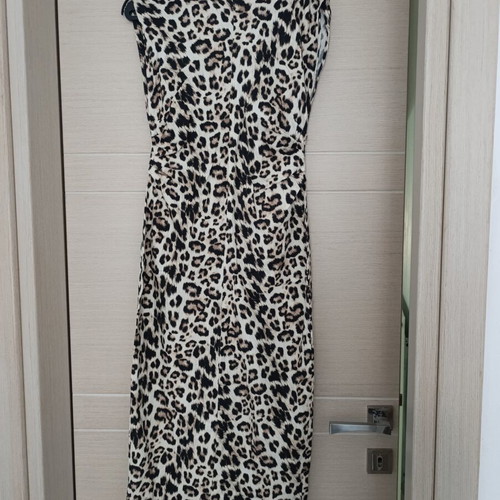 Zara leopard print midi dress size M like new