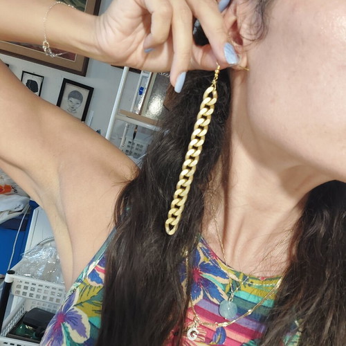 Long chain earrings like new, matte gold tone