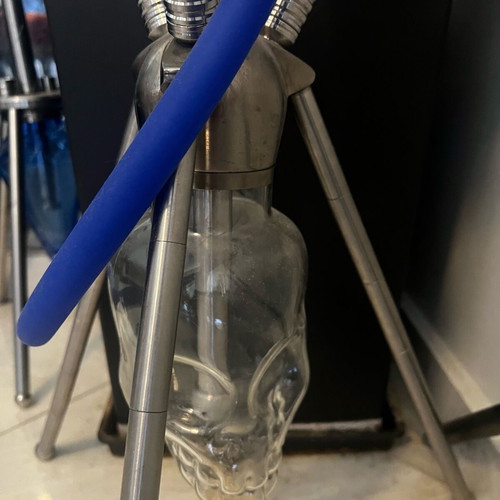 DUM The Skull hookah stainless steel tripod edition like new