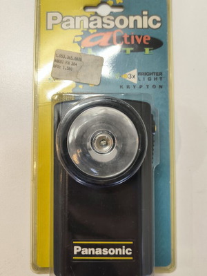 Panasonic Active Lite FH-304/1BC flashlight new in box vintage