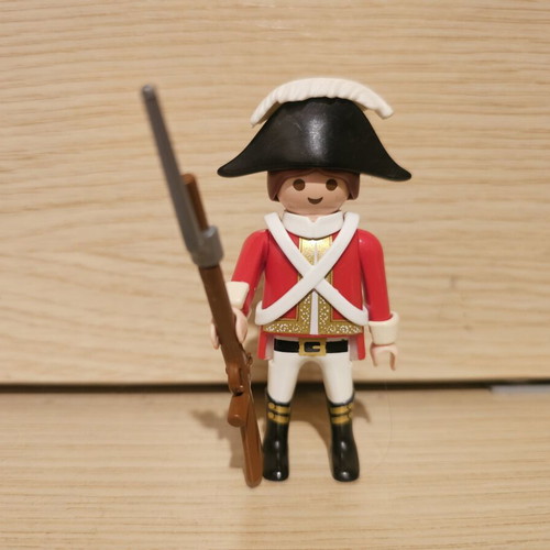 Playmobil English Soldiers figures used, set of 9, American Revolution