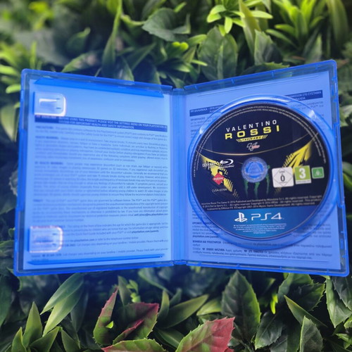 Valentino Rossi The Game PS4 used, racing motorcycle