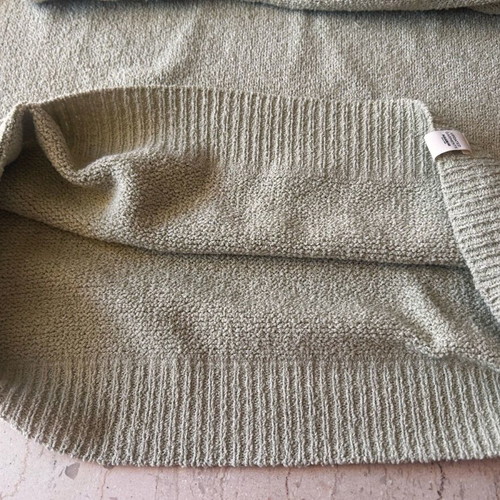 Unisex knitted sweater Pull&Bear like new, green size M