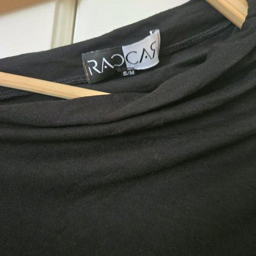 Raccar blouse black like new, size S/M