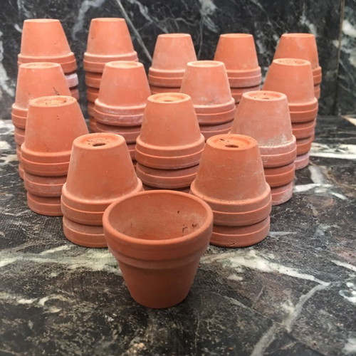 Mini ceramic flower pots set used, 57 pieces