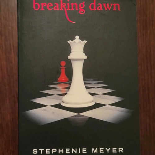 Breaking Dawn book by Stephenie Meyer like new, English