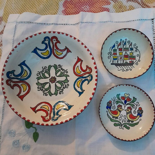 Moissiadis enamel set of 3 bowls used with painted decoration