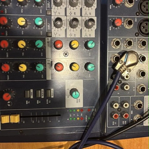 Soundcraft Notepad 102 mixer used, compact audio mixer