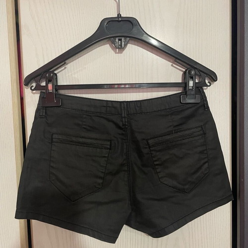 Bershka black shorts like new, mid-rise with leather effect