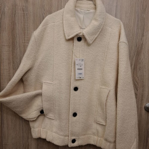 Zara jacket with boucle wool, new, XL, cream color