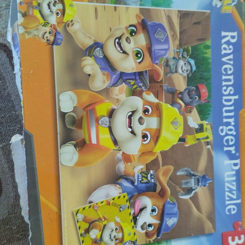 Double Preschool Puzzle 3+ used by Ravensburger with posters