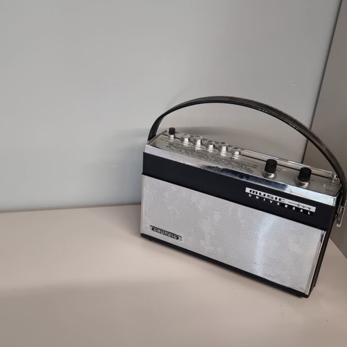 Grundig Music Boy vintage radio used