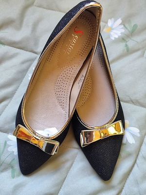 Seastar ballerinas size 40 new, black with gold details