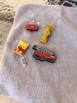 Charms για Crocs καινούργια, γνήσια, το πυροσβεστικό φωτιζόμενο