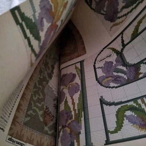Labores del Hogar magazines used, vintage, set of 2