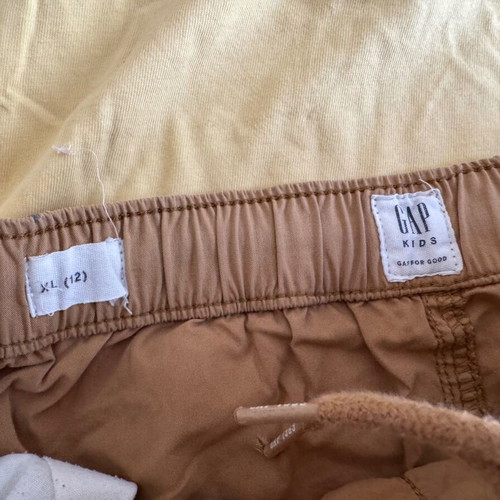 Gap District kids' set beige and yellow like new